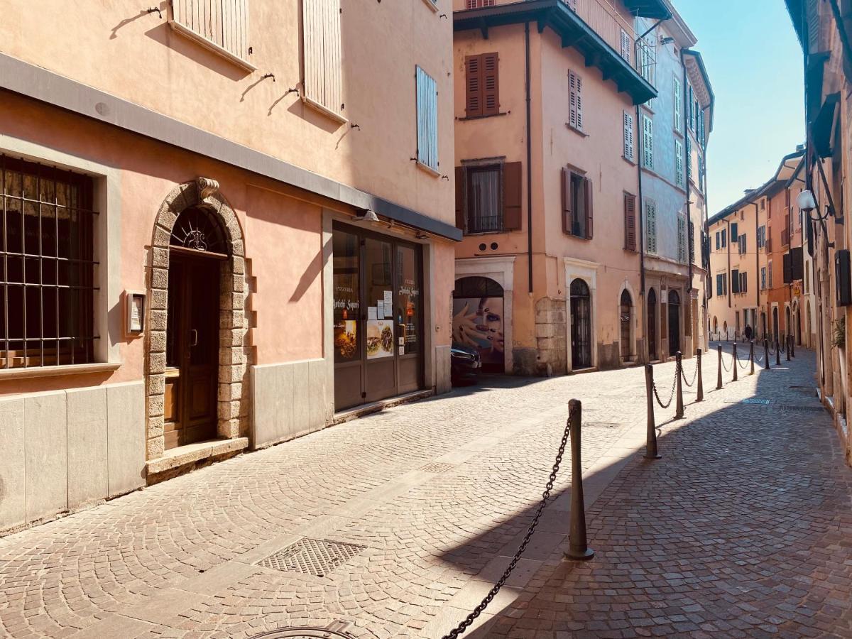 Violetta Maison, Elegante E Romantica A Salo' Salò Exterior foto